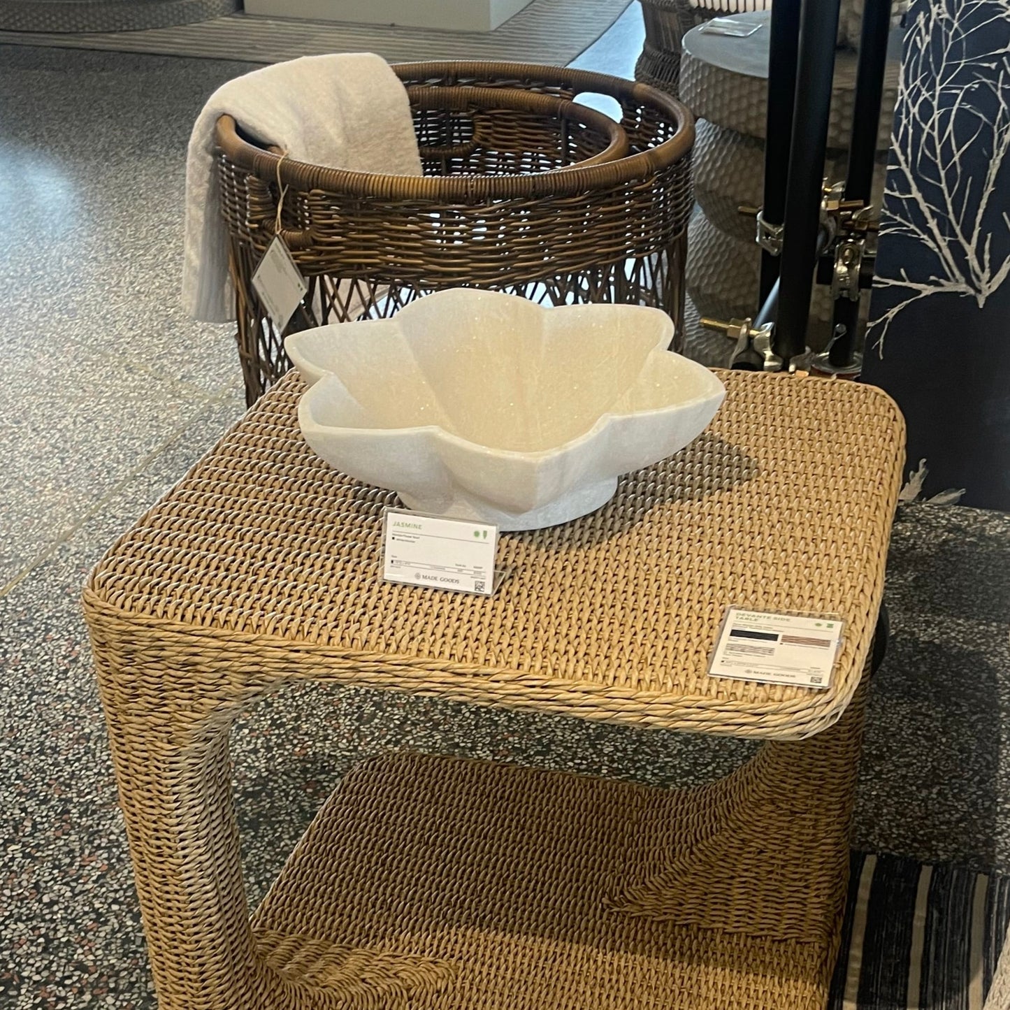 Jasmine Marble Bowl Market Photo 2