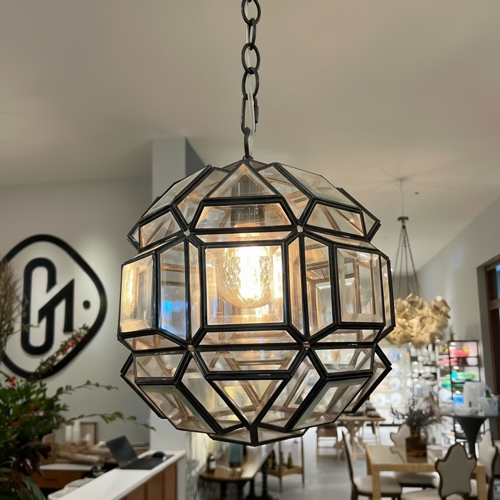 odalys pendant market
