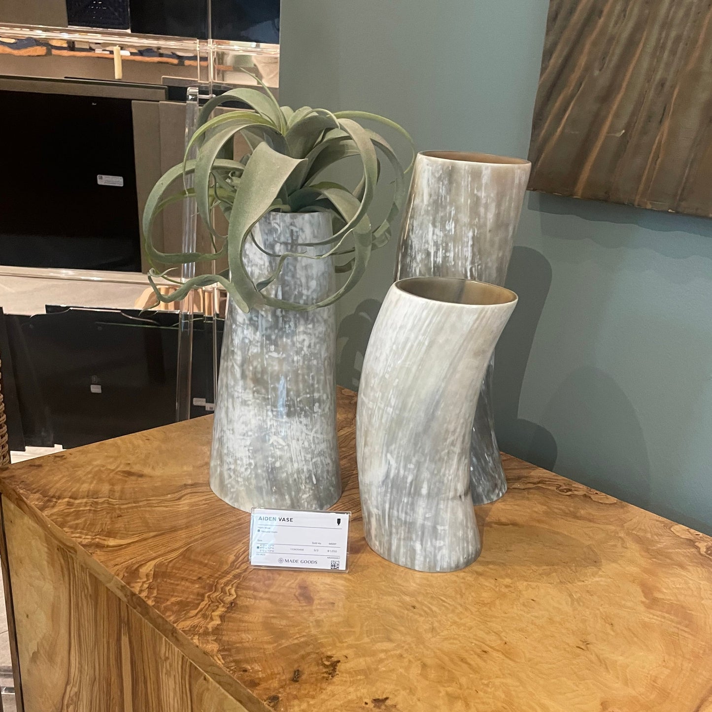 Made Goods Aiden Vase Set Market Photo 2