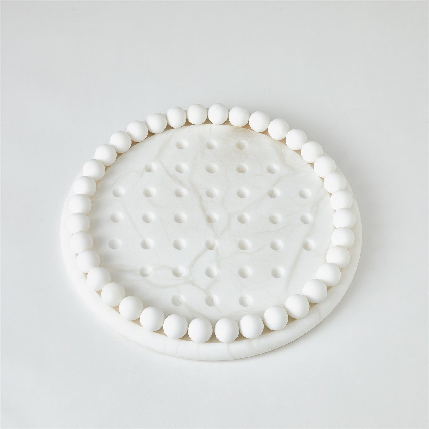 Augustus Alabaster Solitaire Game Set White