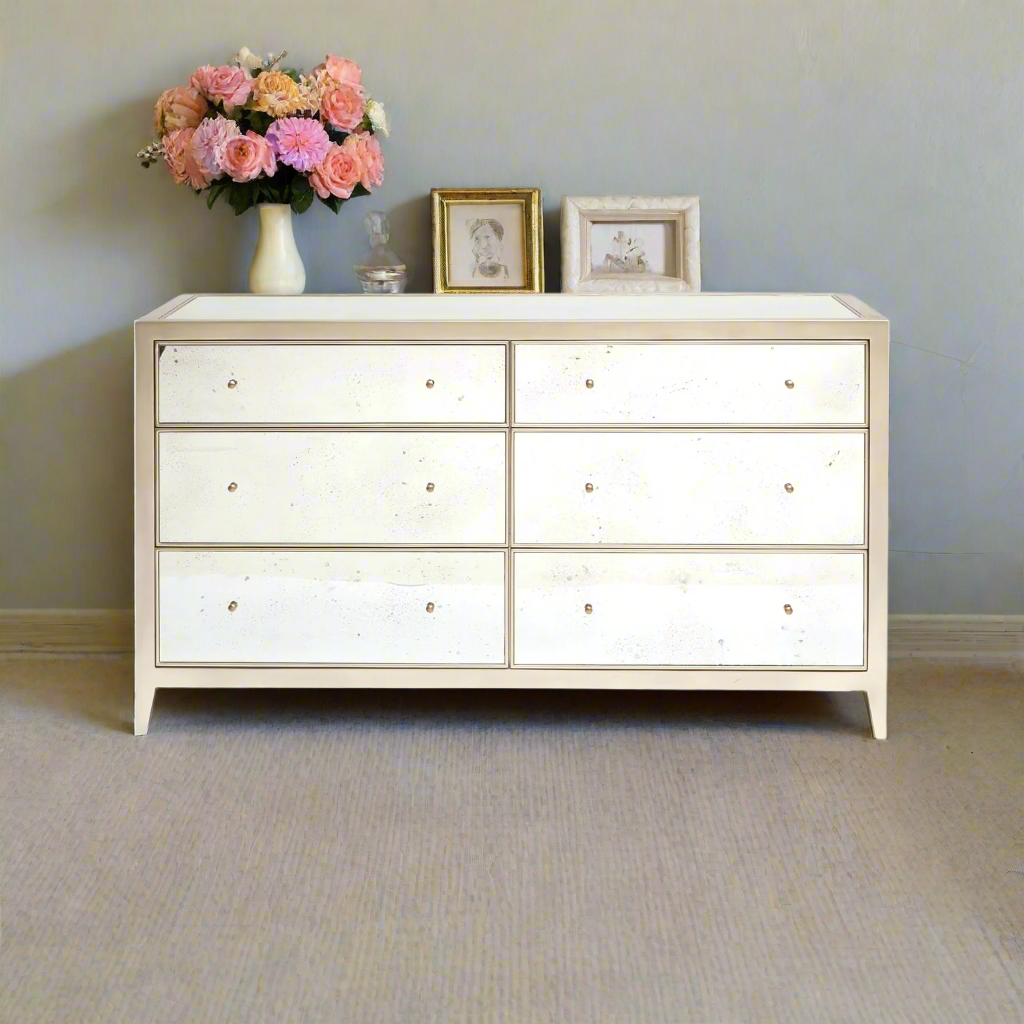 Mia Dresser 60" Palladian Silver Oak