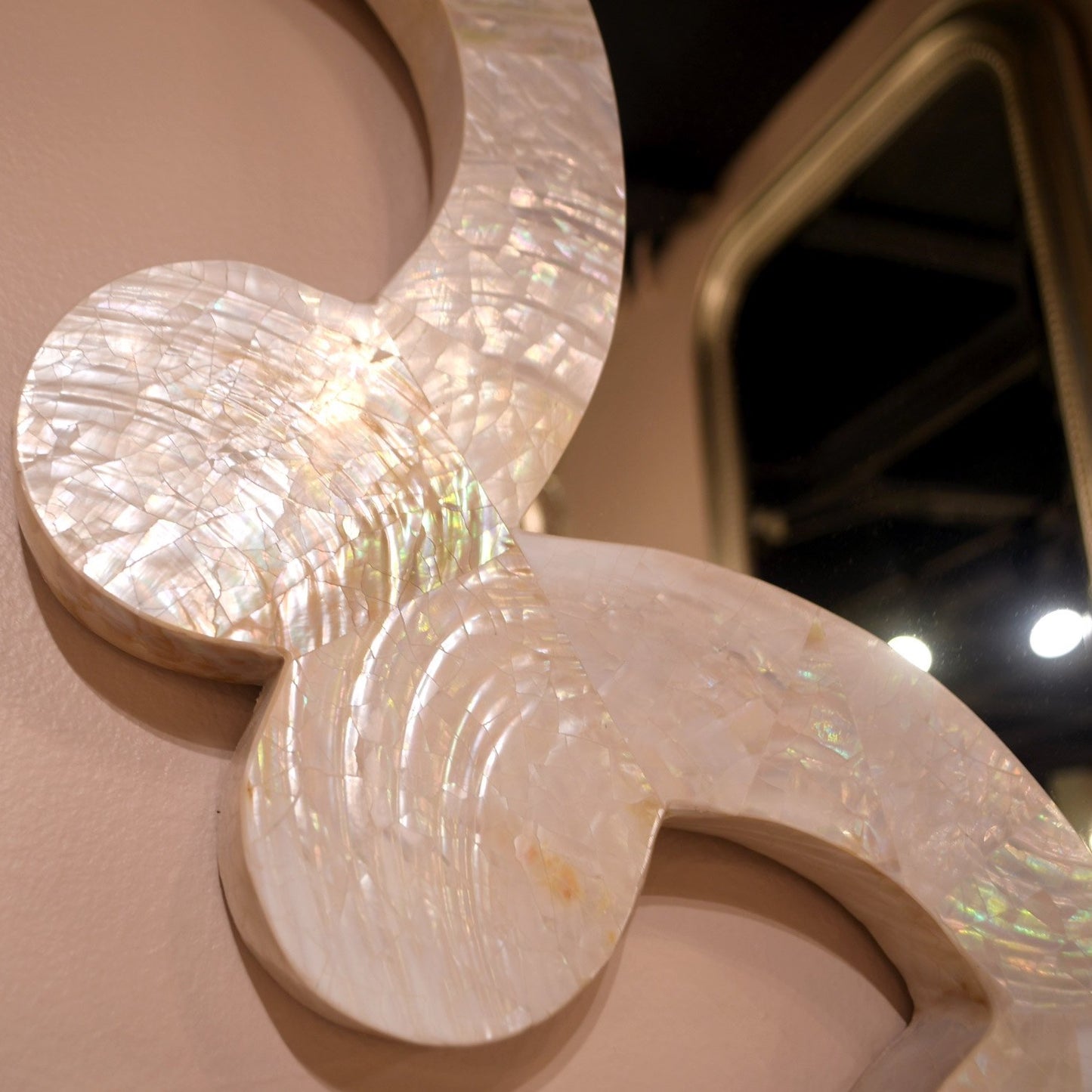 Made Goods Mabel Oval Wall Mirror Kabibe Shell white pristine detail