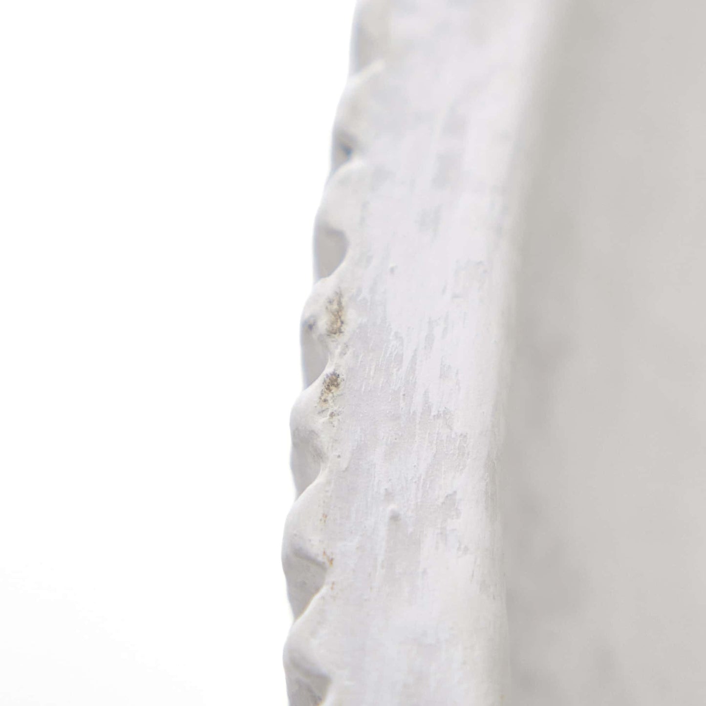 arteriors valour centerpiece top detail