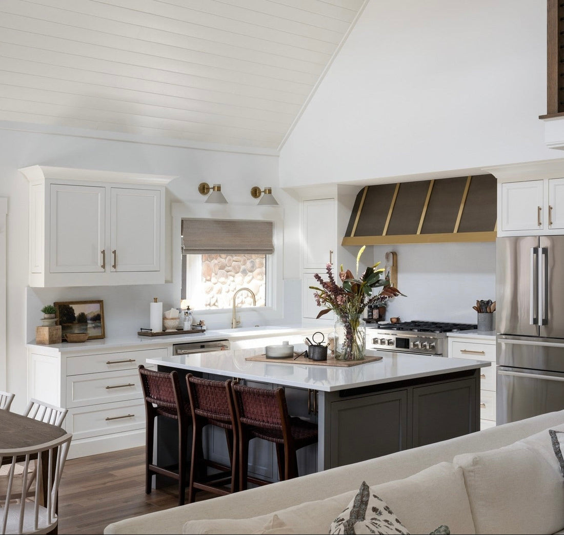Refined Kitchen Seating with Teak and Leather Stools