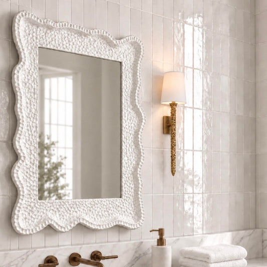 The Art of Sculptural Reflection