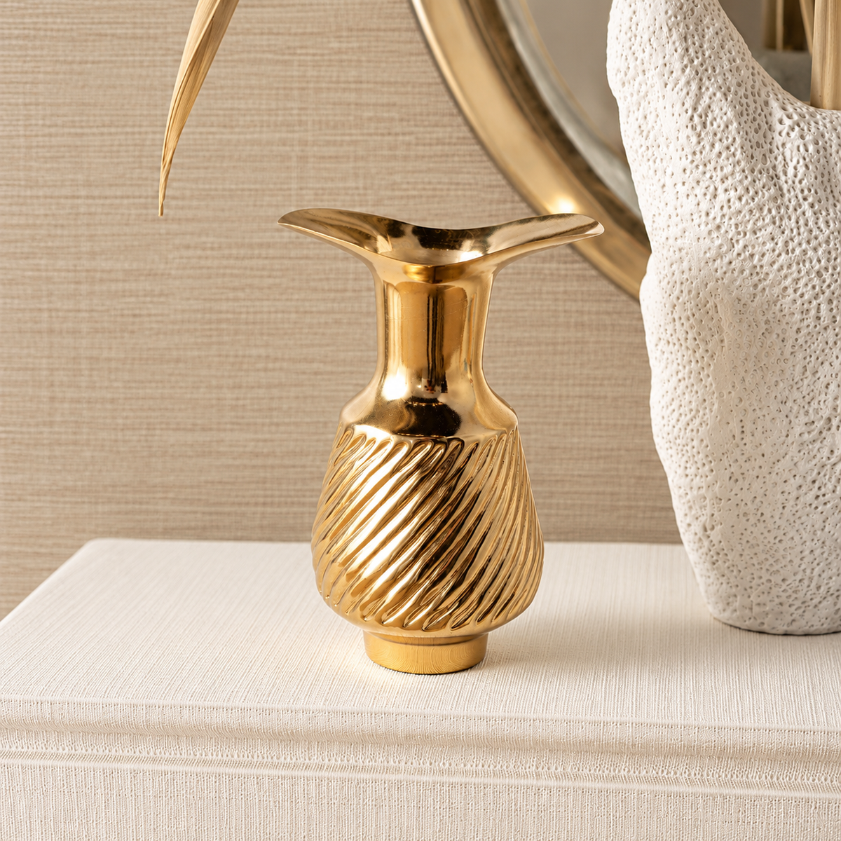 Manile Vase Brass