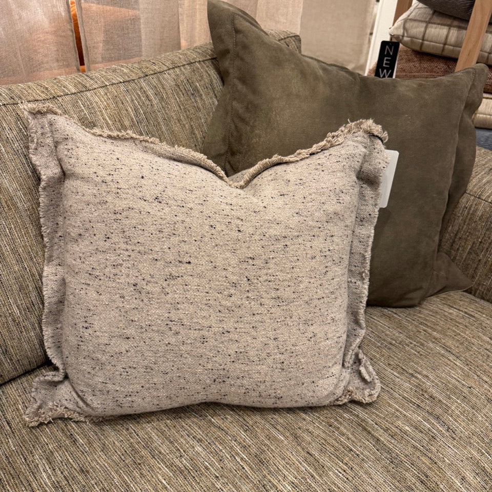 Ellie Pillow Oatmeal
