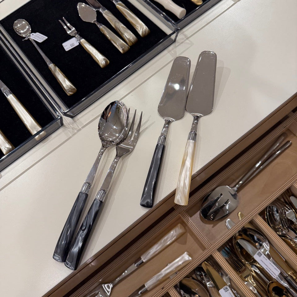 Colson Flatware Black Set of 5