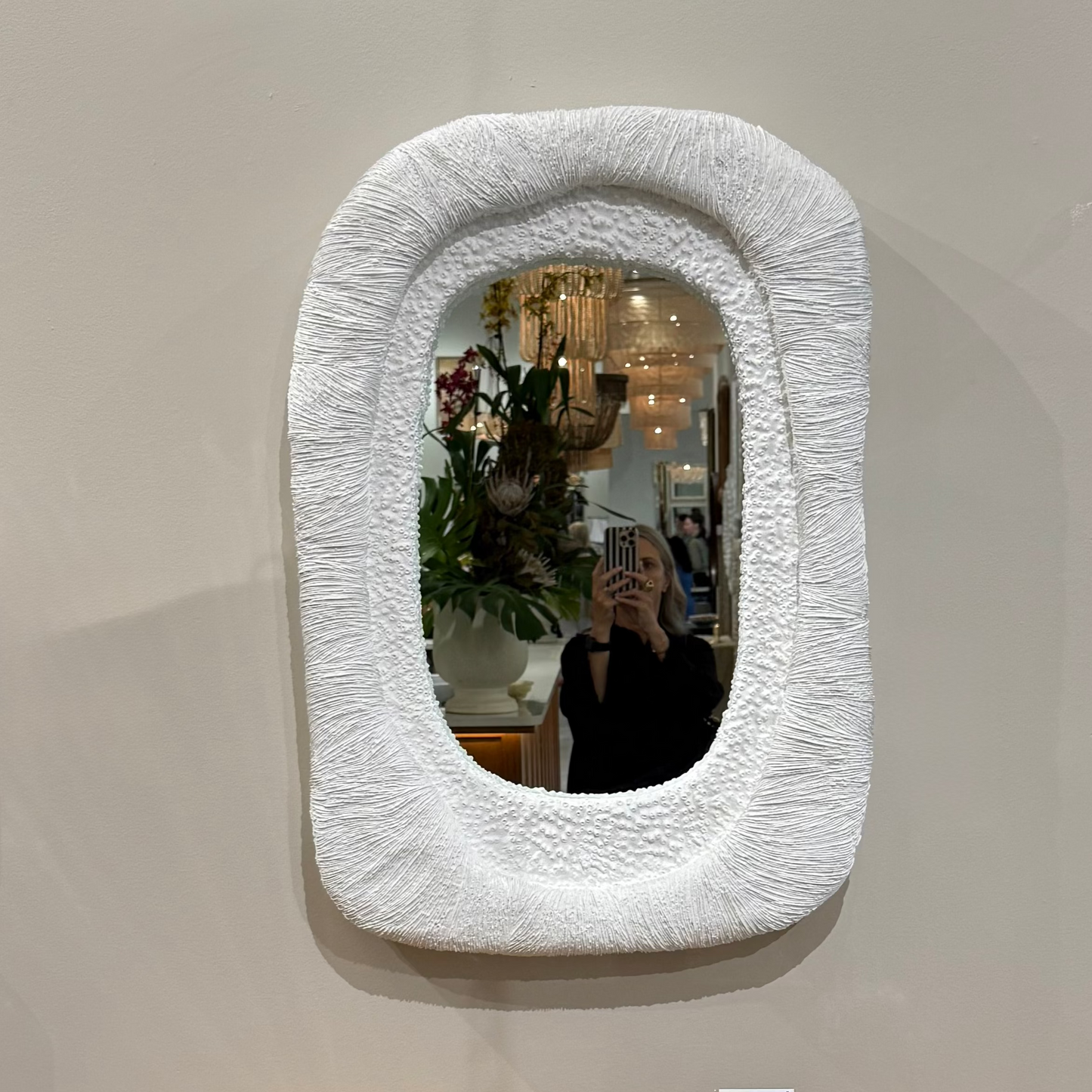 Lumi Mirror White Resin