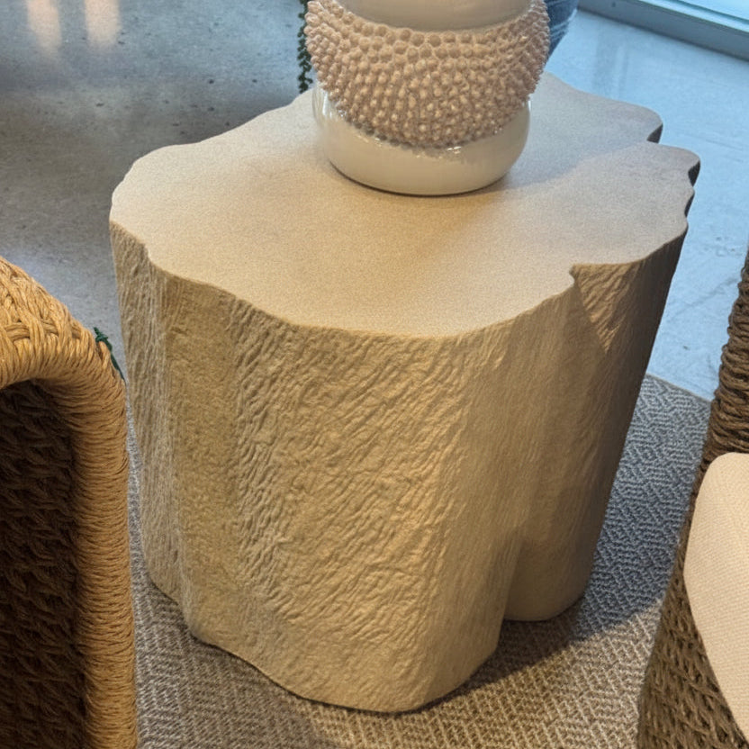 Meremec Outdoor End Table Light Tuscan