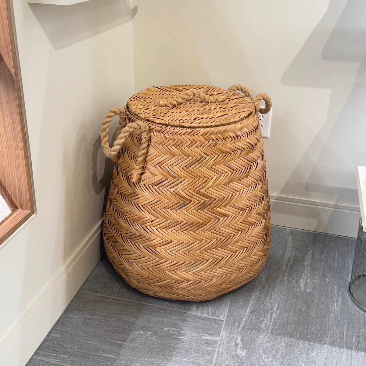 Pigeon and Poodle Saunier Hamper Natural Rattan – CLAYTON GRAY HOME