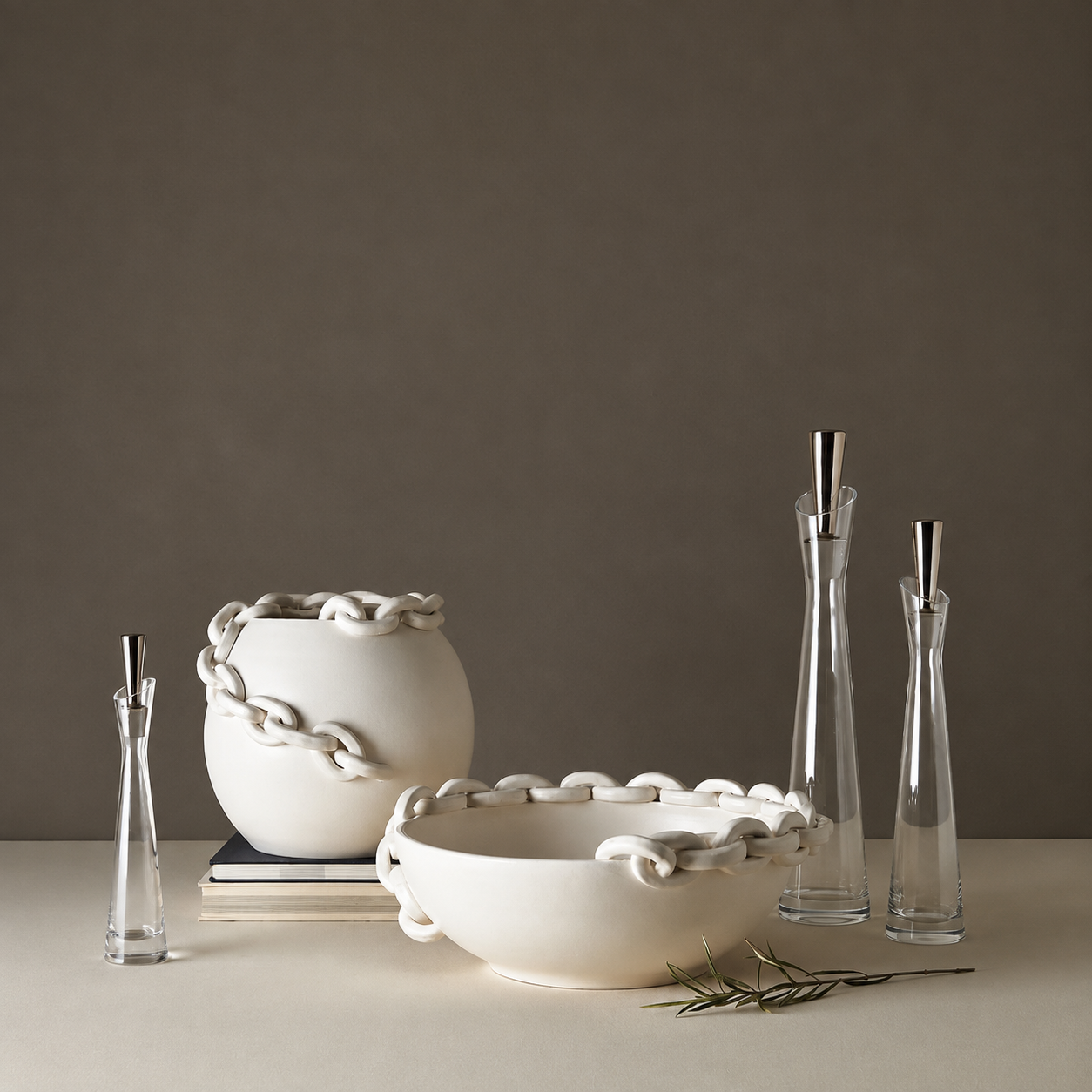 Catena Vase Matte White