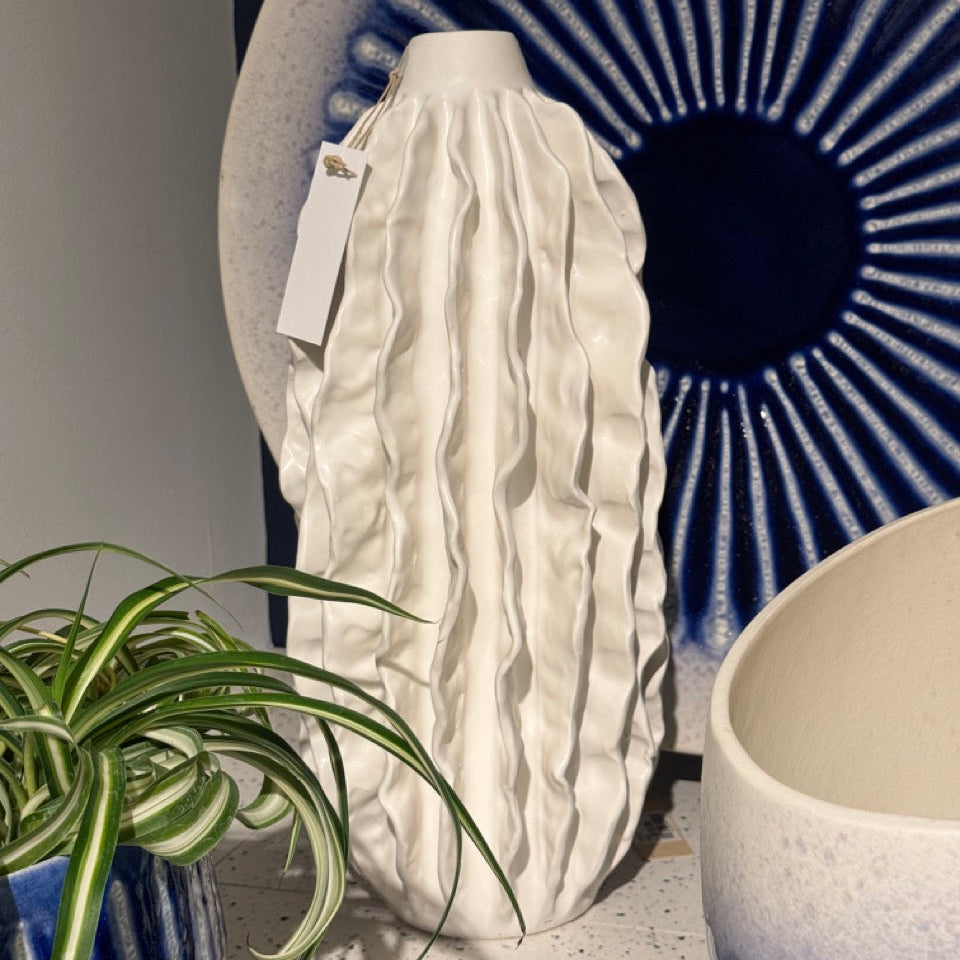 Sea Ribbons Vase Matte White