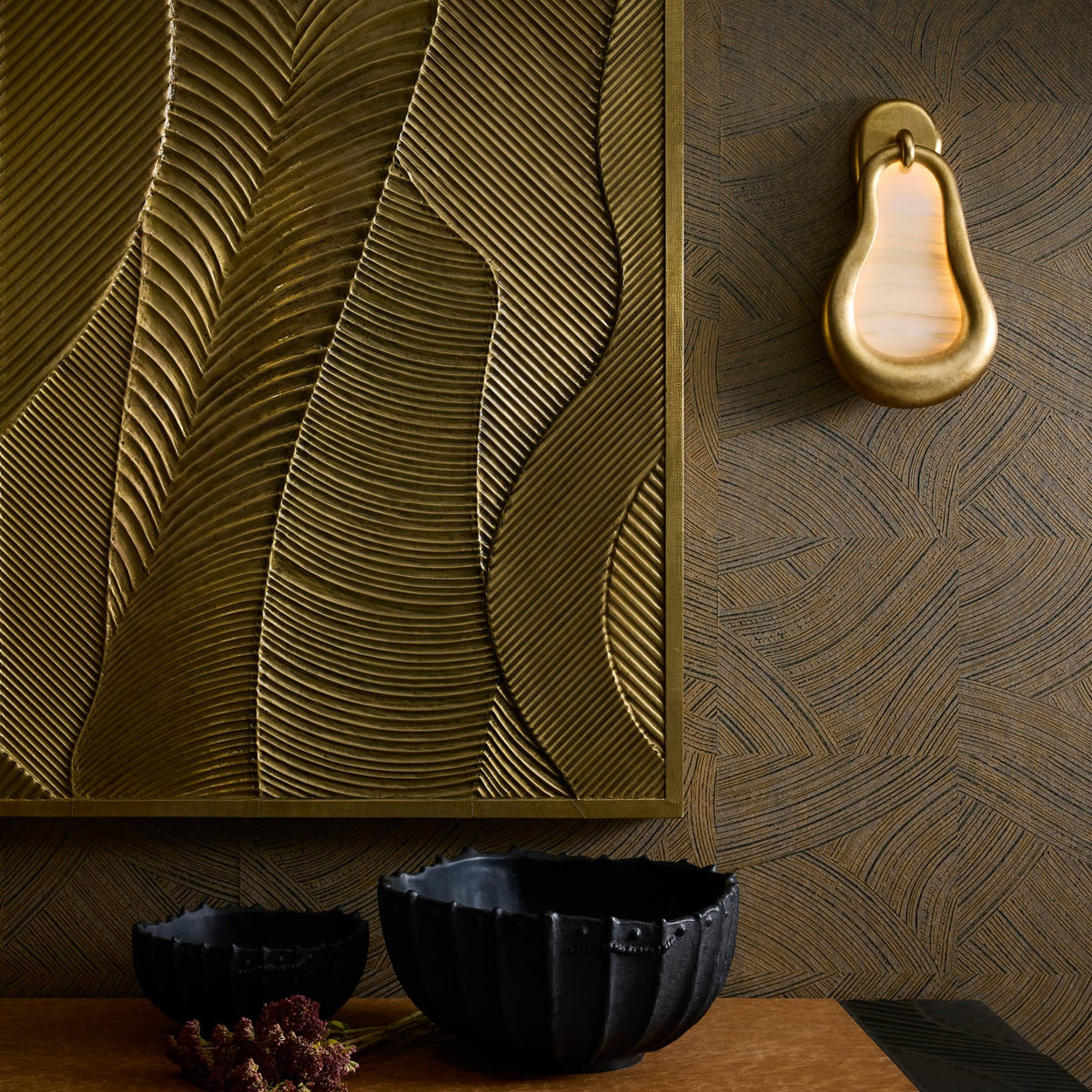 Elsa Wall Sconce Onyx