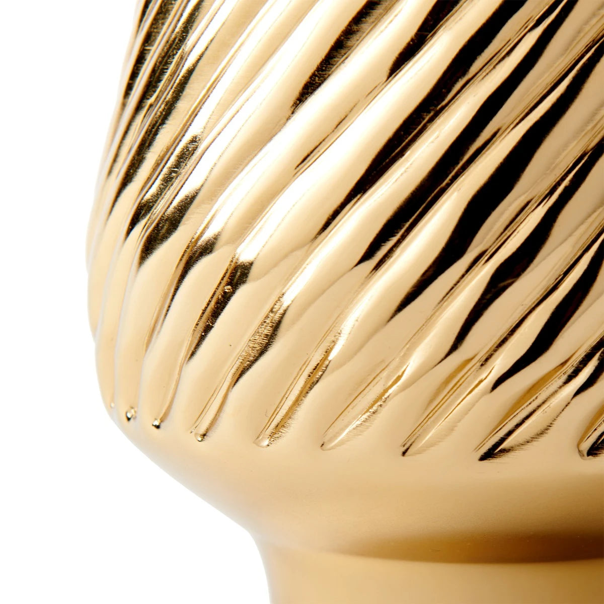 Manile Vase Brass