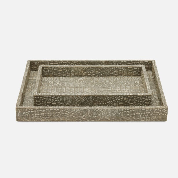 pigeon and poodle hawen trays sand front