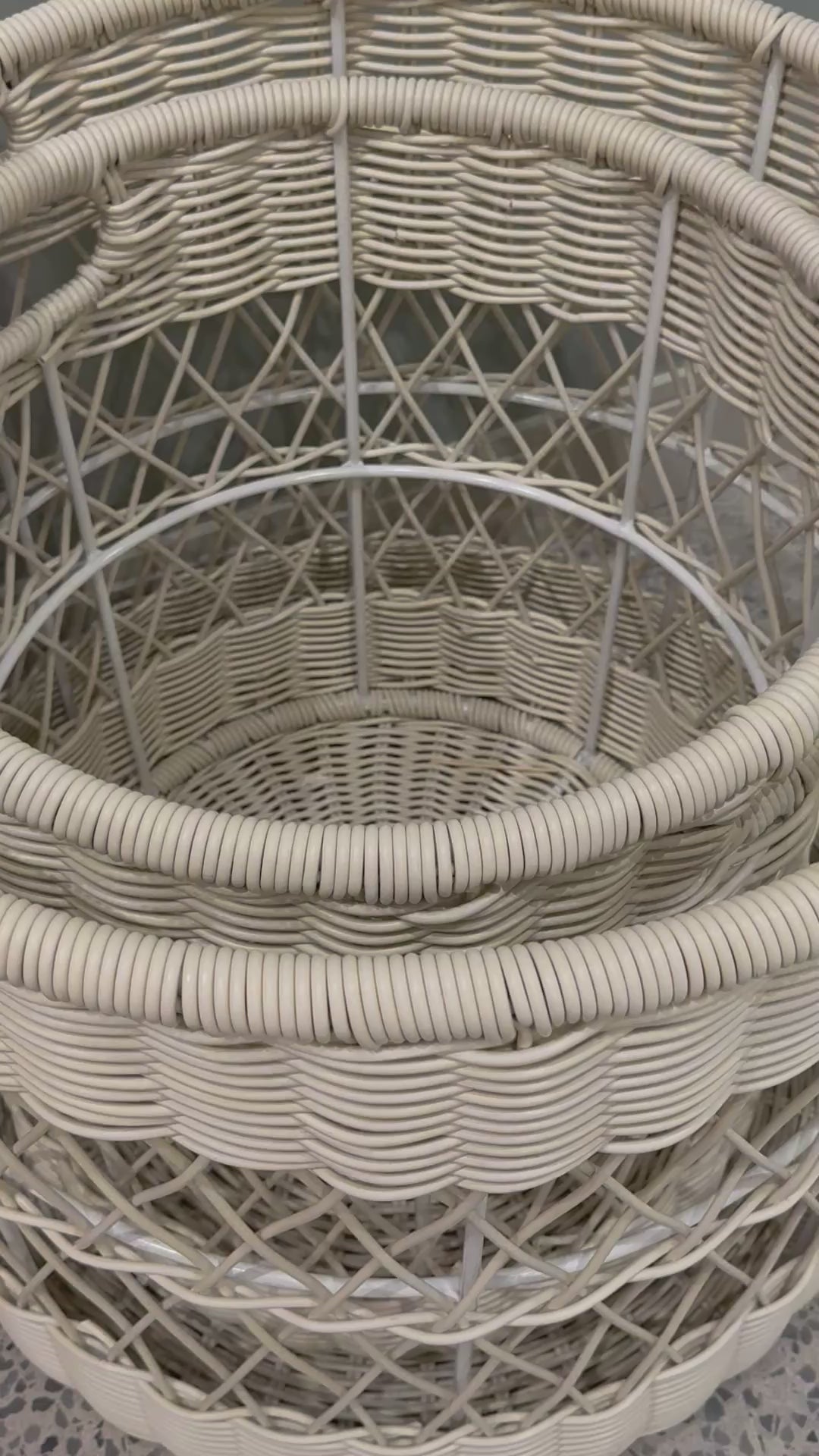 henley basket set off white rattan