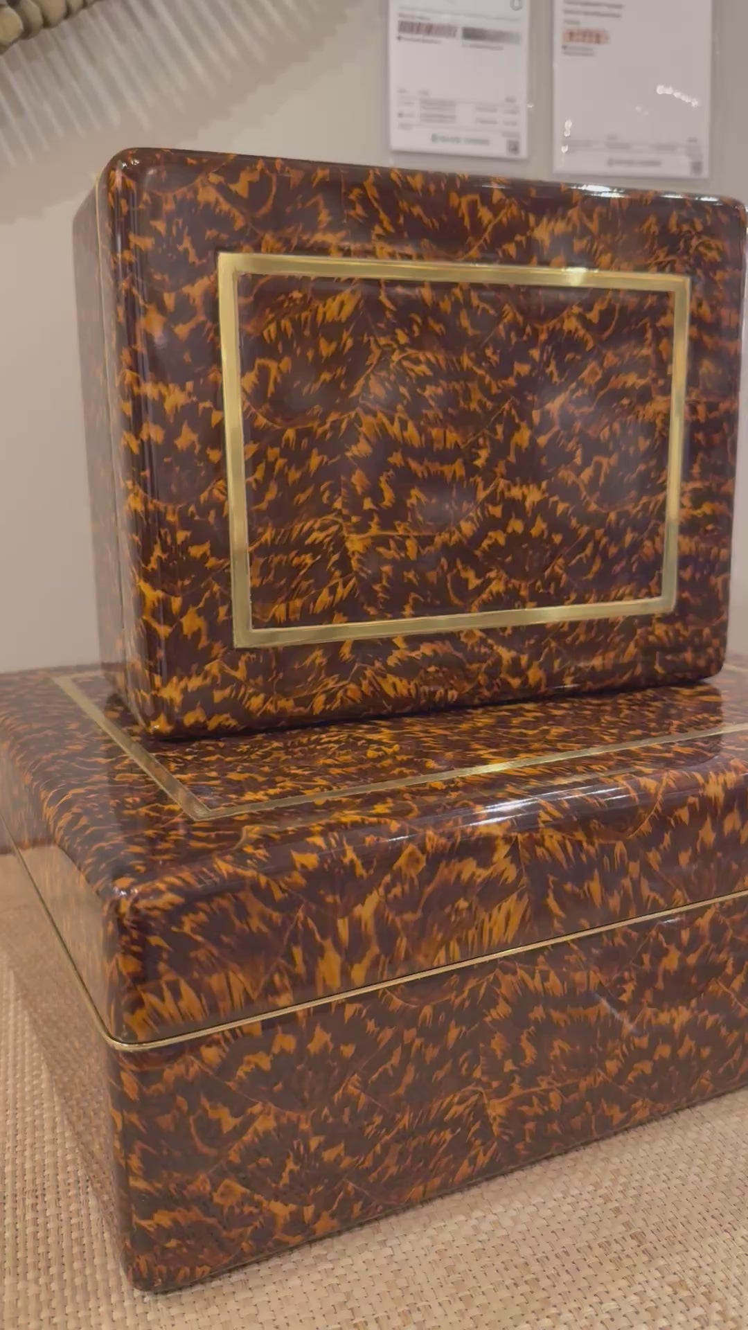 arnold box set faux tortoise market