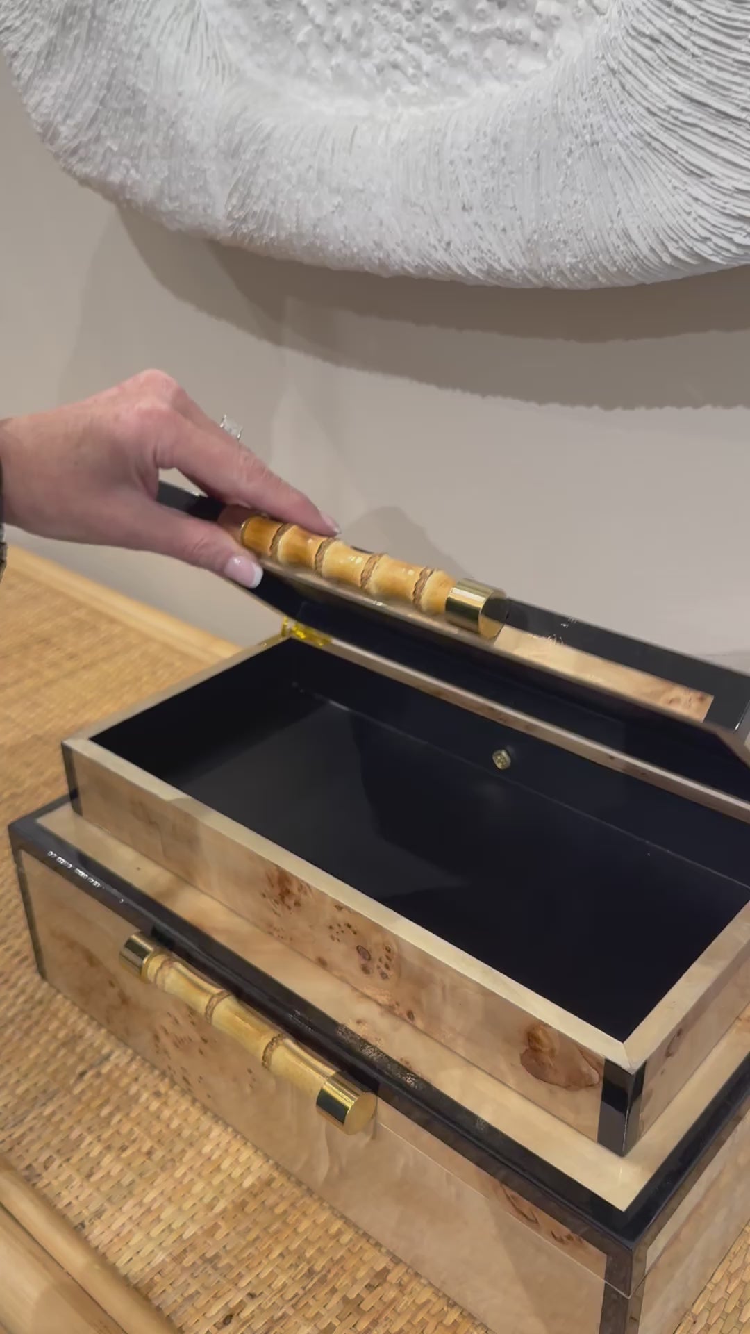 rupert rectangular box set in burl 