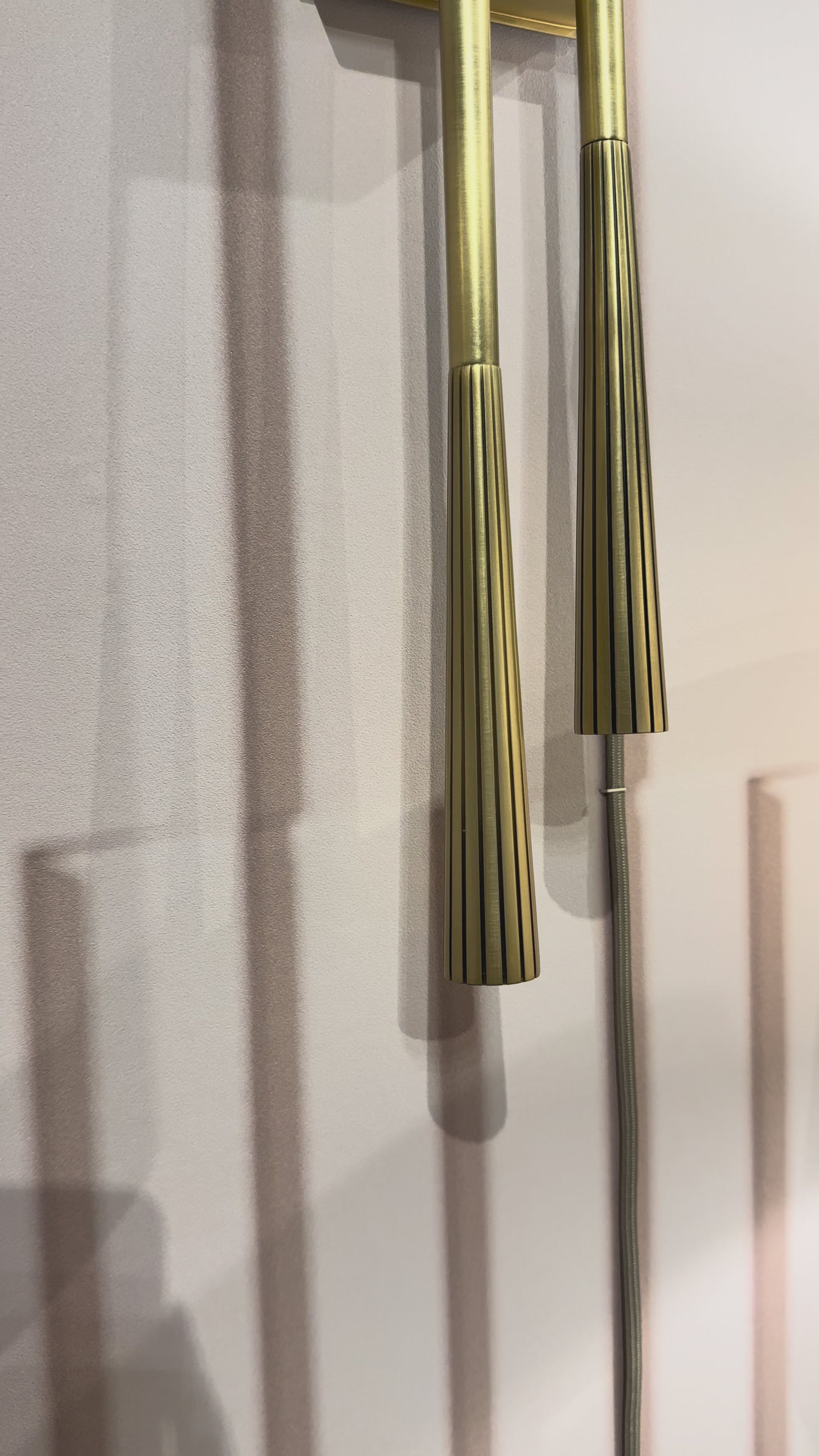 arteriors italo sconce