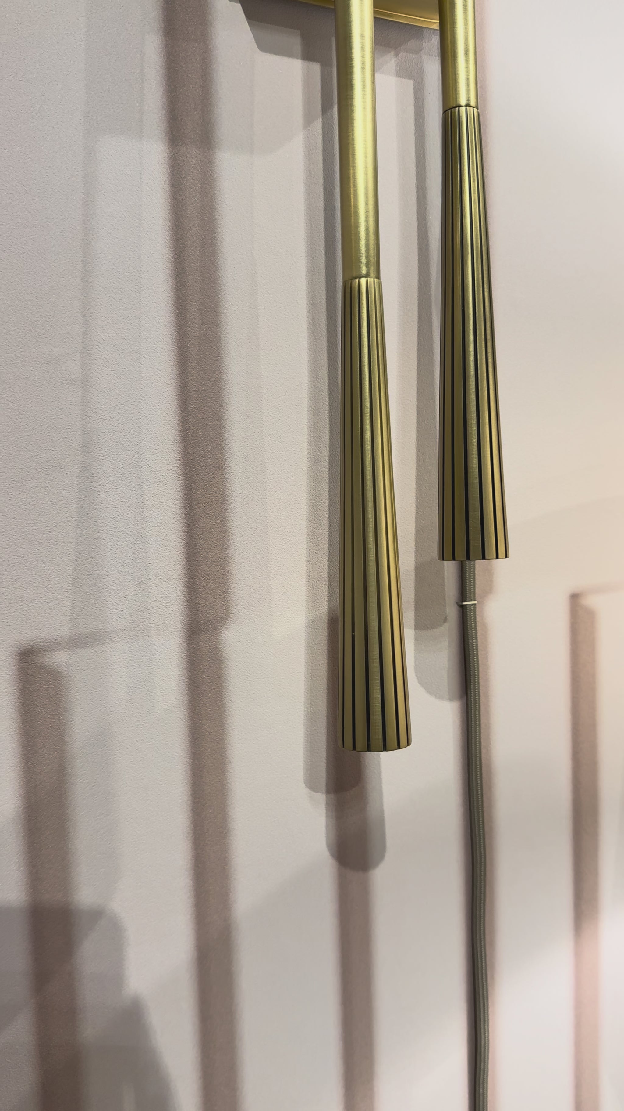 arteriors italo sconce