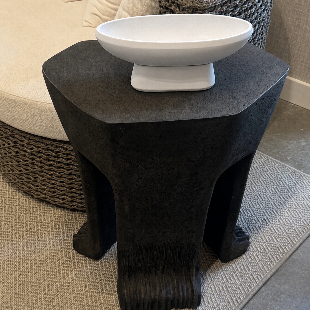 Brutti Outdoor Table Matte Carbon