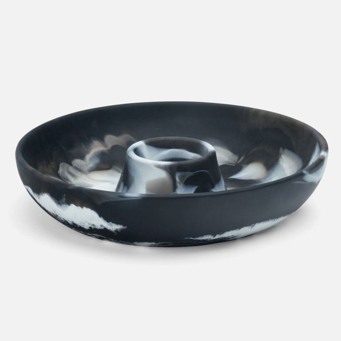 https://claytongrayhome.com/cdn/shop/products/blue-pheasant-hugo-black-chip-and-dip-bowl-front.jpg?v=1691695283&width=1445