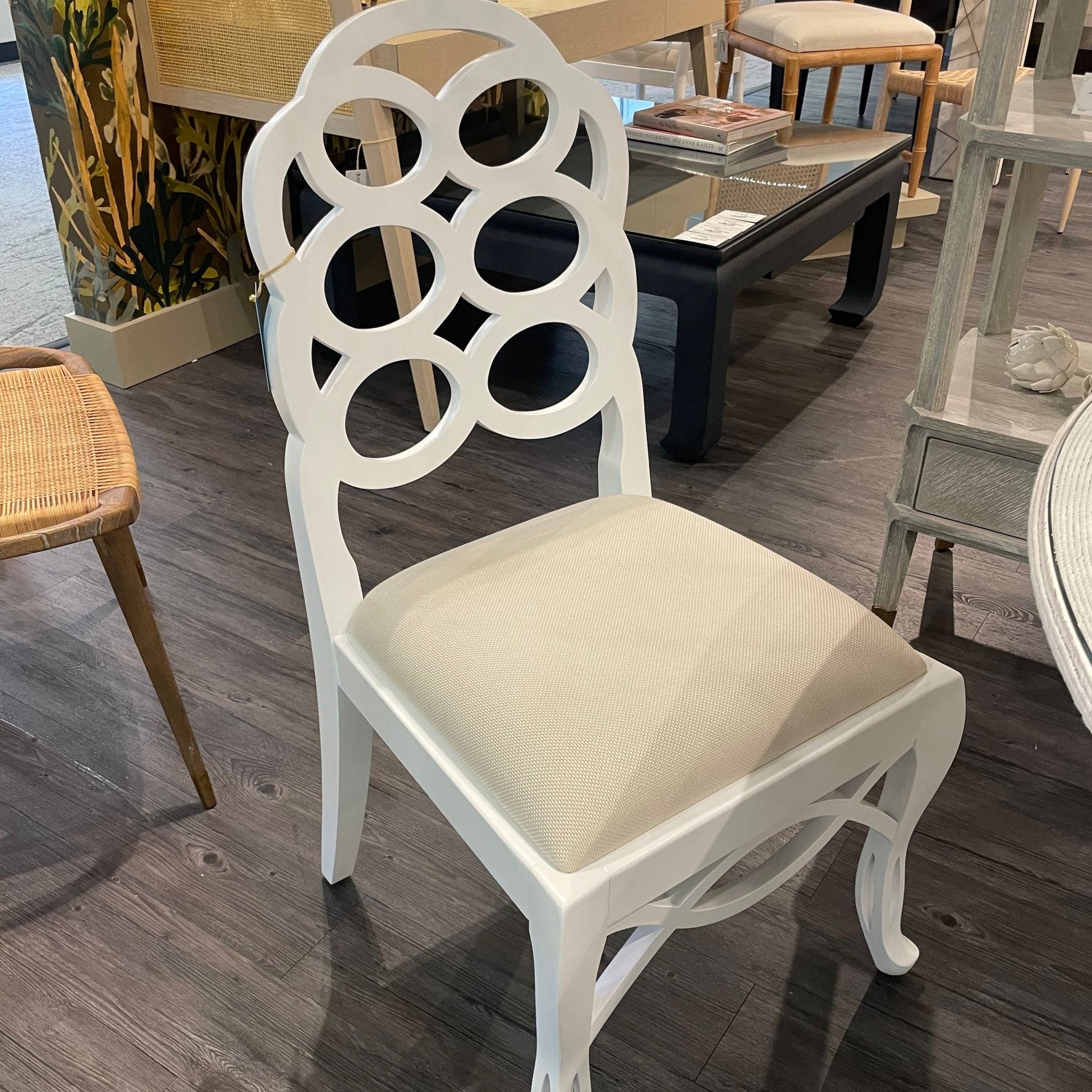 villa and house loop side chair white