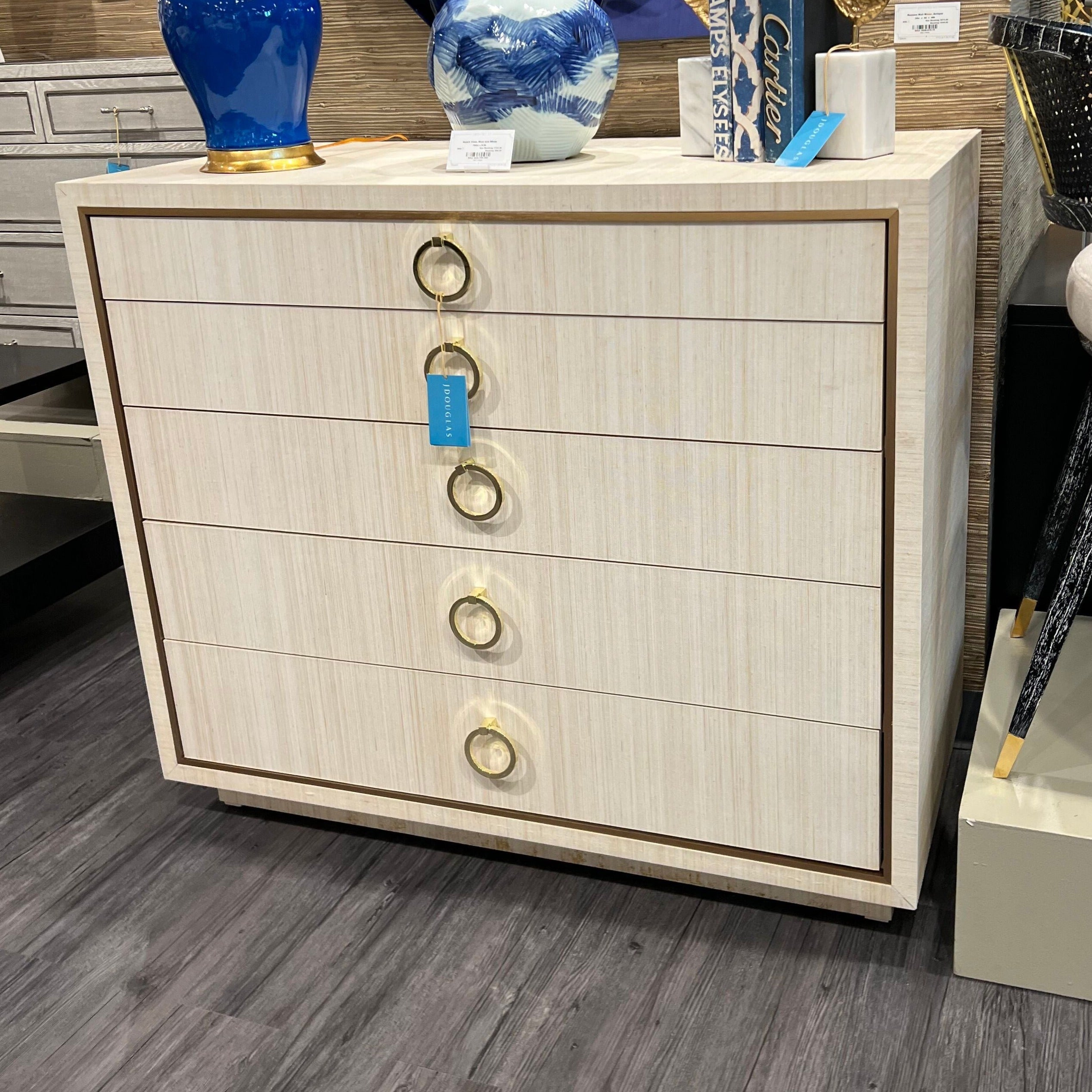 Large 5 drawer deals dresser